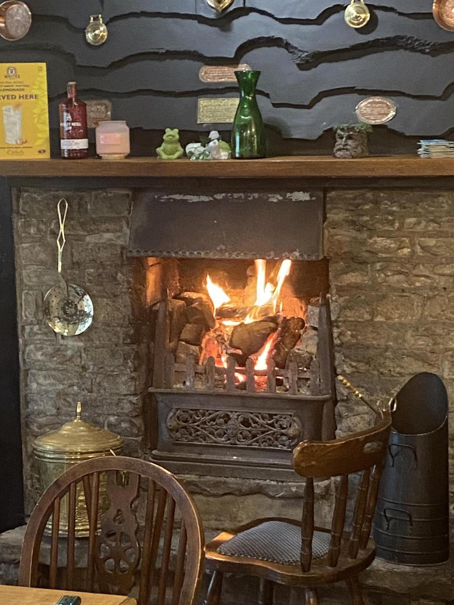 The Angel Inn ألستون الغرفة الصورة